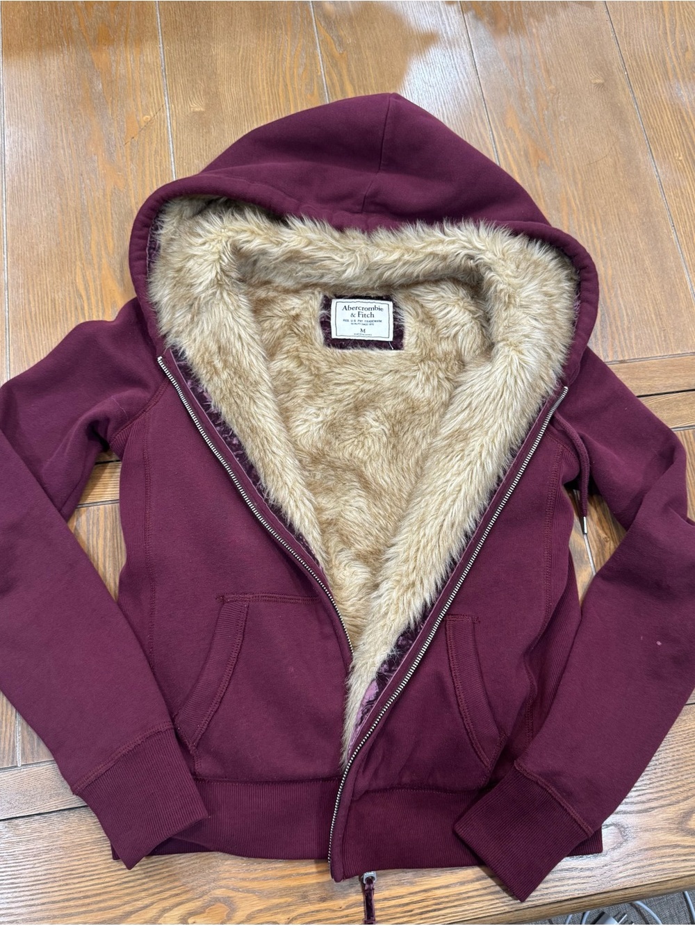 Abercrombie & Fitch Burgundy Faux-Fur Lined Hoodie Medium